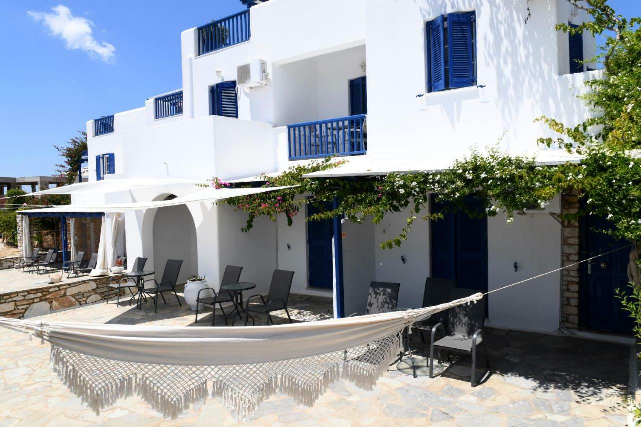 Dryades Family Hotel ドリオス エクステリア 写真